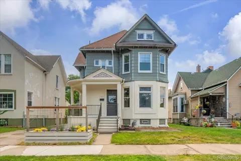 1265 25th St, Detroit, MI 48216