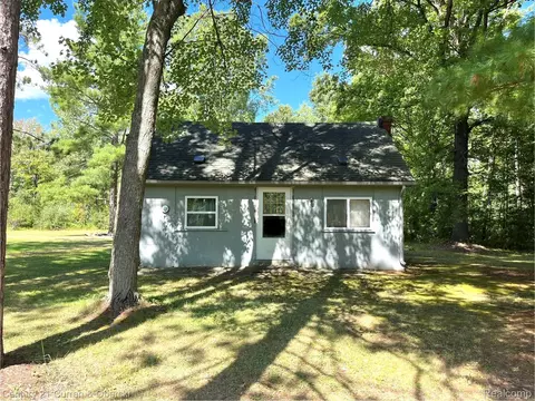 1091 E M 61, Gladwin, MI 48624 photo 1