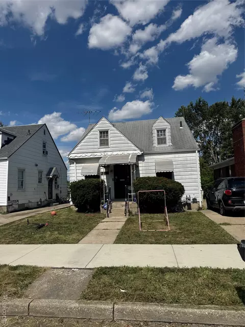 15257 Faircrest St, Detroit, MI 48205