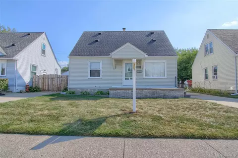 13539 Walnut St, Southgate, MI 48195