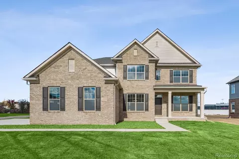 11919 Moore Ln, Washington, MI 48094