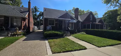 8908 Birwood St, Detroit, MI 48204