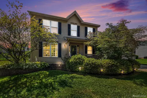 3429 Snowden Ln, Genoa, MI 48843