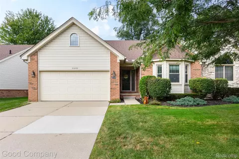 57253 Megan Dr #21, Washington, MI 48094