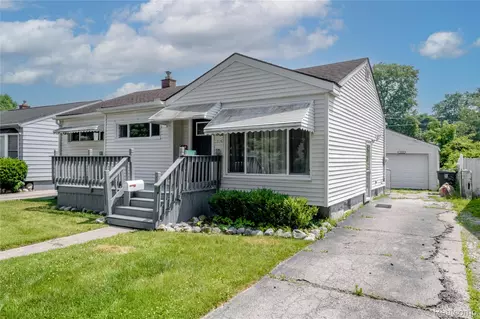 3826 Woodrow Ave, Flint, MI 48506