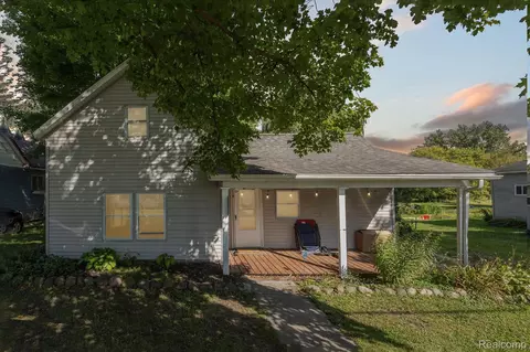 3469 Pine St, Kingston, MI 48741
