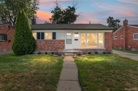 29404 Mark Ave, Madison Heights, MI 48071