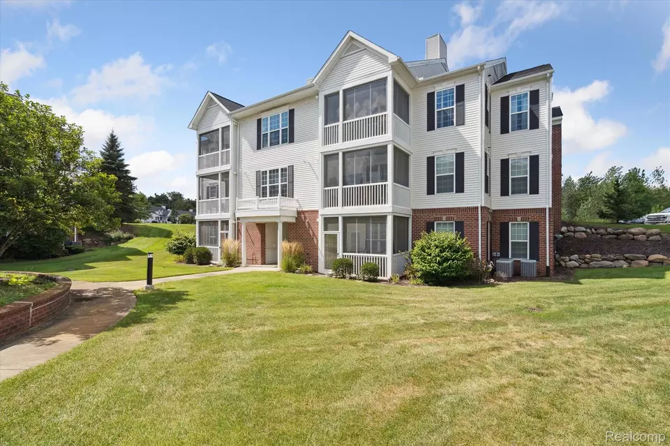 Other - 1926 Coventry Rd, Jackson, MI 49201 photo 7 of 8