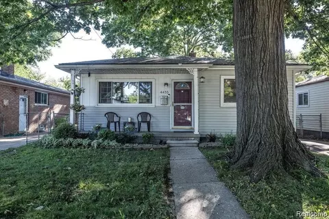 4455 Hipp St, Dearborn Heights, MI 48125