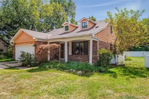 43661 Antietam Ct, Canton, MI 48188