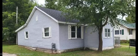 221 Saginaw St, Beaverton, MI 48612