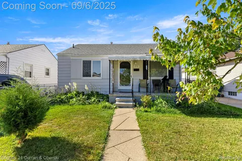 1771 Stewart Ave, Lincoln Park, MI 48146