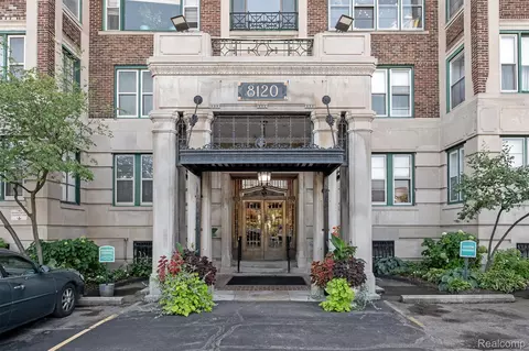 8120 E Jefferson Ave #7D, Detroit, MI 48214