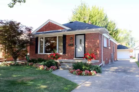 9854 Sterling Ave, Allen Park, MI 48101