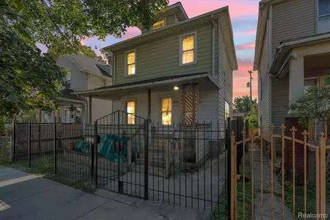 8125 Gartner St, Detroit, MI 48209