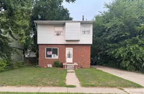 3022 24th St, Port Huron, MI 48060
