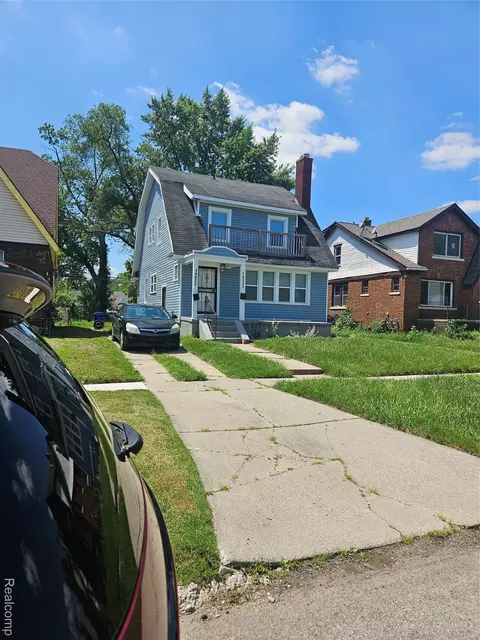 14951 Strathmoor St, Detroit, MI 48227