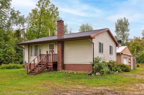 2581 Brown Rd, Watertown, MI 48746