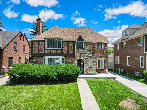 18024 Fairfield St, Detroit, MI 48221