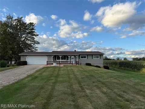379 E Santee, Charlotte, MI 48813