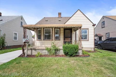 1862 Montie Rd, Lincoln Park, MI 48146