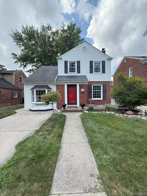 1636 22nd St, Wyandotte, MI 48192