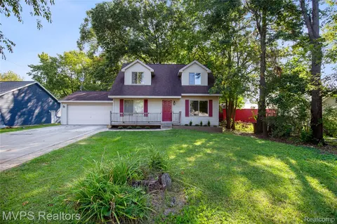 4636 Jerome Rd, Village Of Clarkston, MI 48346