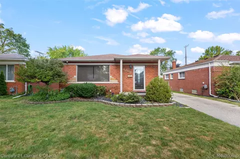 4008 Katherine St, Dearborn Heights, MI 48125