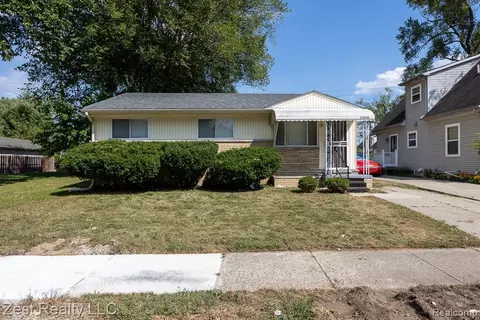 21040 Woodside Ave, Royal Oak, MI 48220