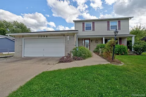7098 Sherwood Ln, Davison, MI 48423