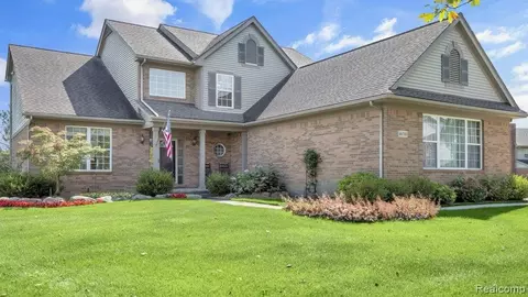 46743 Crosswick Dr, Canton, MI 48187