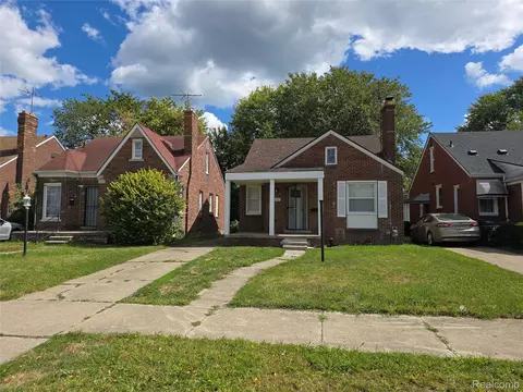 11010 Rossiter St, Detroit, MI 48224