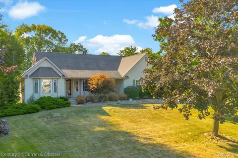 4796 Waynick Dr, Britton, MI 49229
