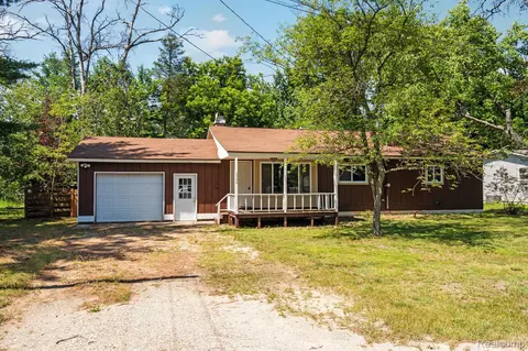 6364 Atkinson Rd, Grayling, MI 49738