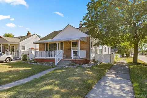 13543 Poplar St, Southgate, MI 48195