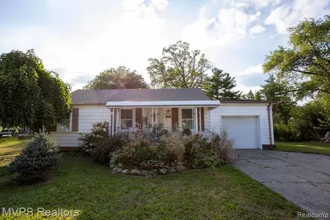 22549 Panama Ave, Warren, MI 48091