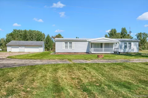 13566 Kaufman Rd, Mussey, MI 48014