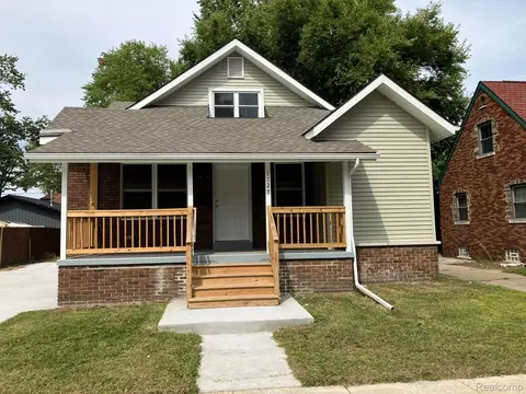 1127 Minnie St, Port Huron, MI 48060