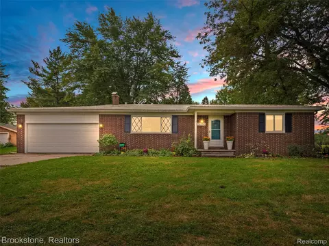 36350 Weber Rd, Richmond, MI 48062