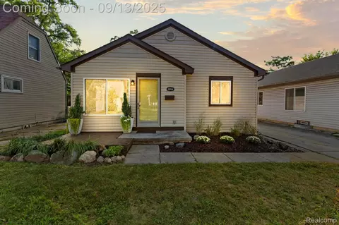 23114 Hazelwood Ave, Hazel Park, MI 48030