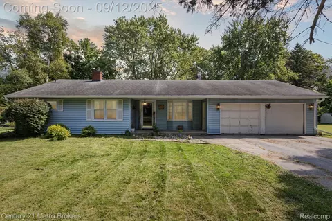 11082 Varna St, Clio, MI 48420