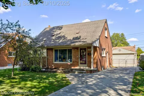 20742 Champaign St, Taylor, MI 48180