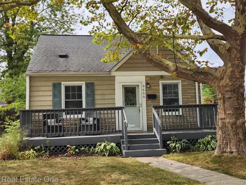 3659 Ellwood Ave, Berkley, MI 48072