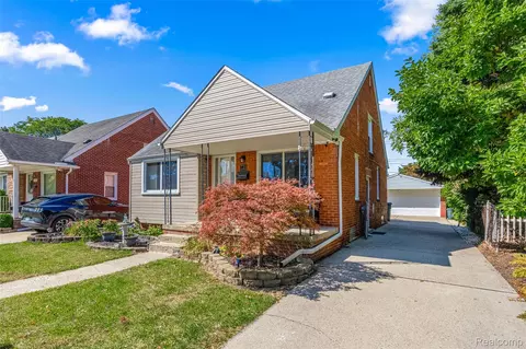 721 Drexel St, Dearborn, MI 48128