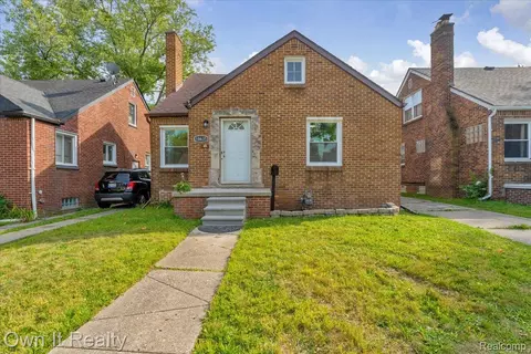 18635 Curtis St, Detroit, MI 48219