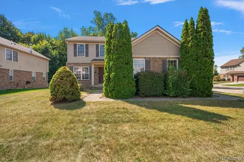 13042 Cumberland Ct, Van Buren, MI 48111