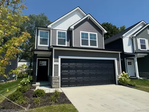107 Parsons Ln, Saline, MI 48176