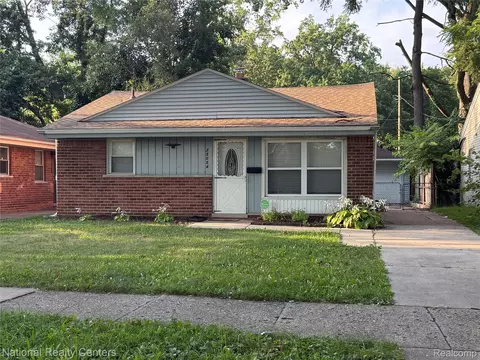 25054 Annapolis St, Dearborn Heights, MI 48125
