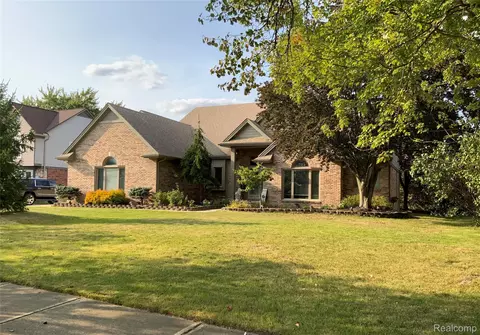 45400 William Ct, Canton, MI 48188