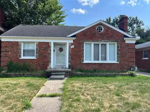 8750 E Outer Dr, Detroit, MI 48213
